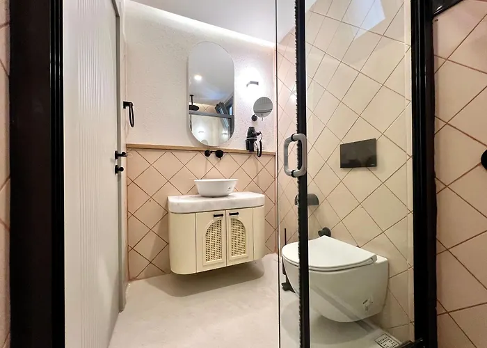 Wellgarden Villas, *